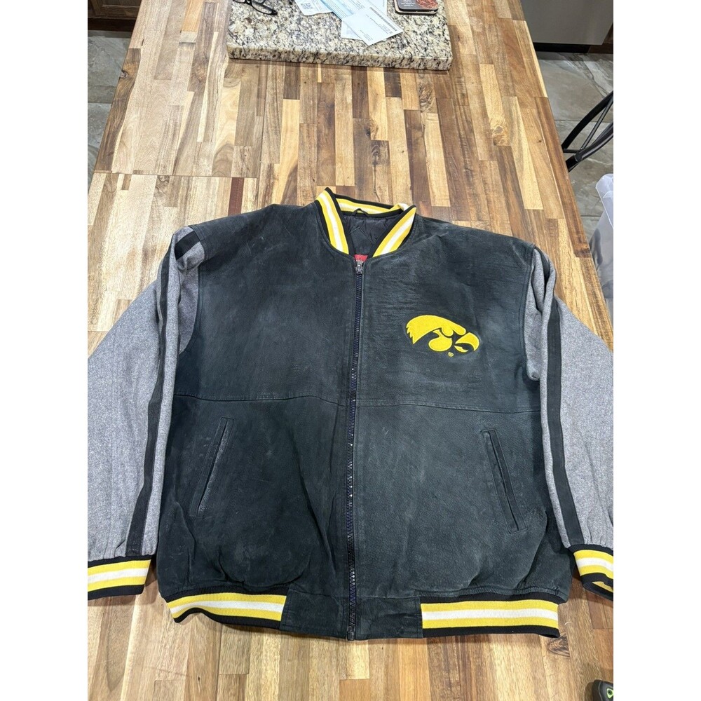 Iowa Hawkeyes Genuine Suede Leather Coat Jacket Embroidered Sz L